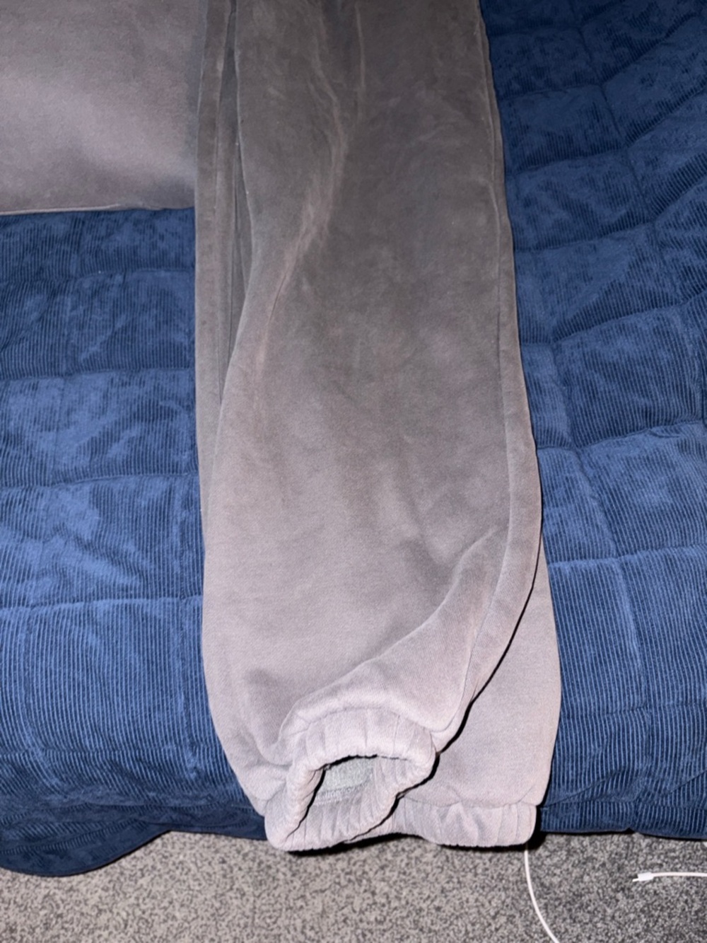 Comfirt Women's Grey Fleece Jogger Set – Cozy Sweatpants & Pullover - Picture 3 of 4